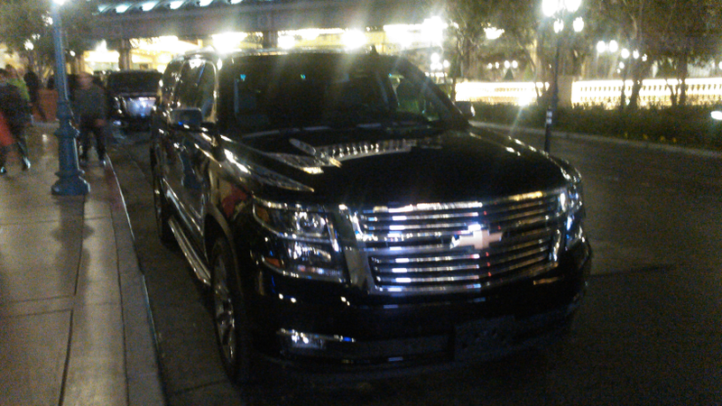 Illustration for article titled 2018 Chevrolet Suburban/GMC Yukon test mules out during SEMA?
